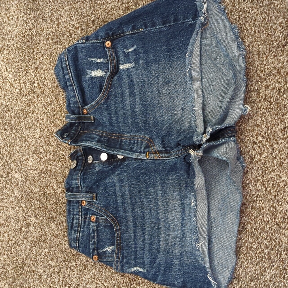 Levi's 501 shorts W27